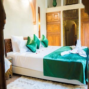 Habitación con Cama King